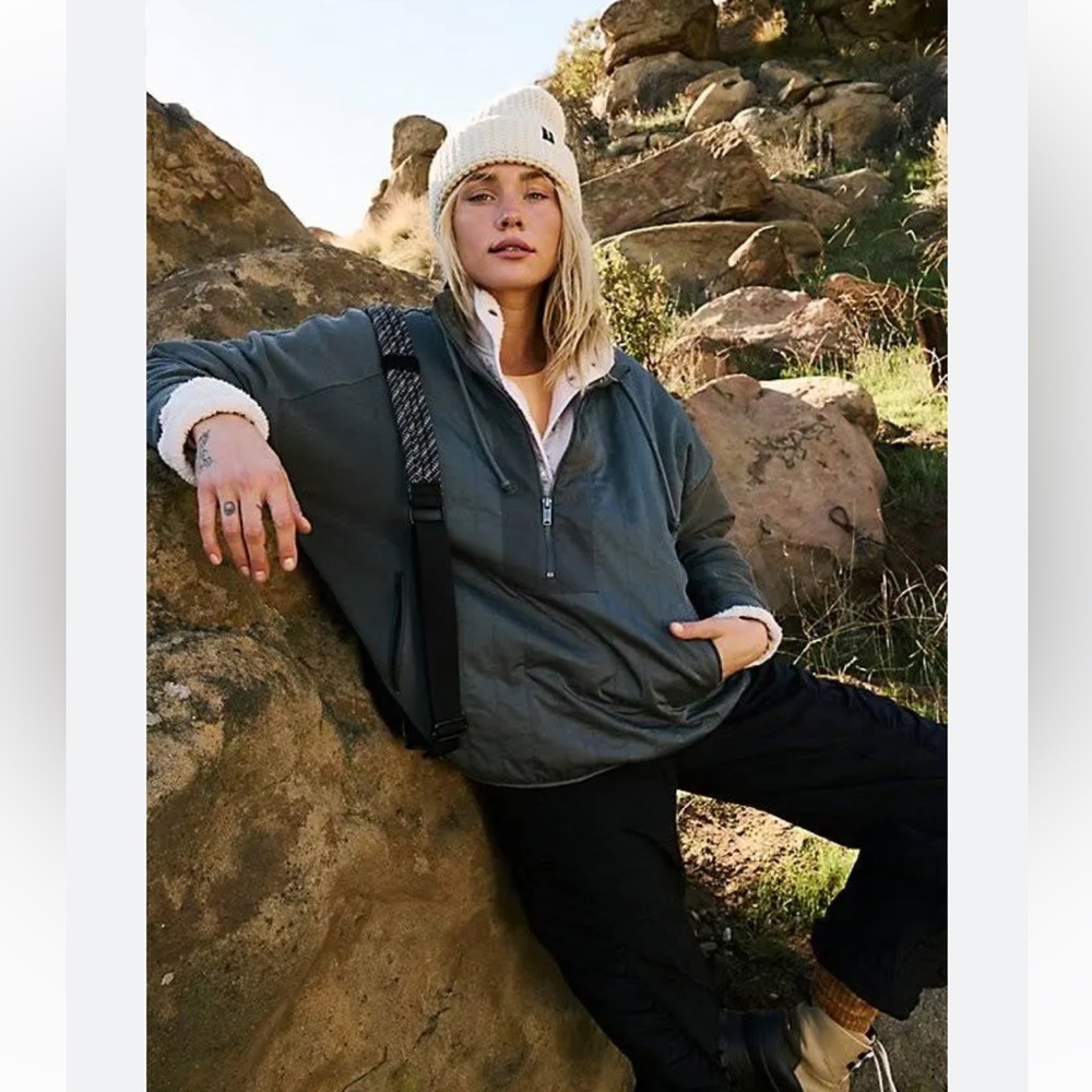 Free People Slow Rush Half Zip Size Large NWT